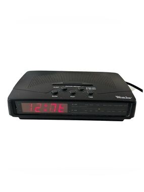 Westclox Dual Alarm Clock Radio Model 80183 AM FM Snooze‎ LED Black Tested